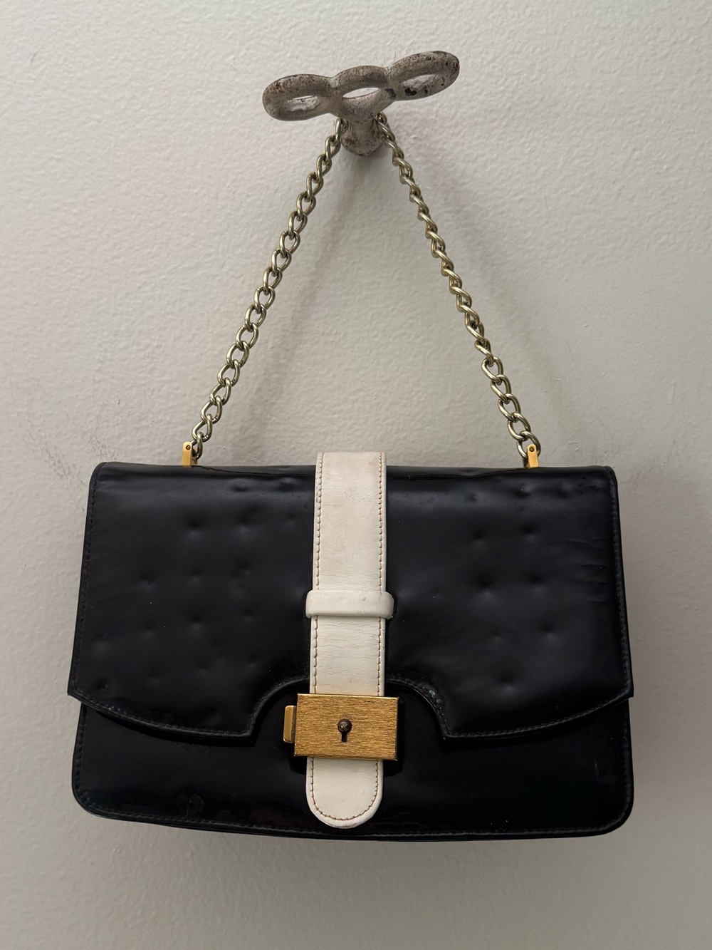 Vintage 1950s / 60s Nicholas Reich Black and White Patent Handbag.